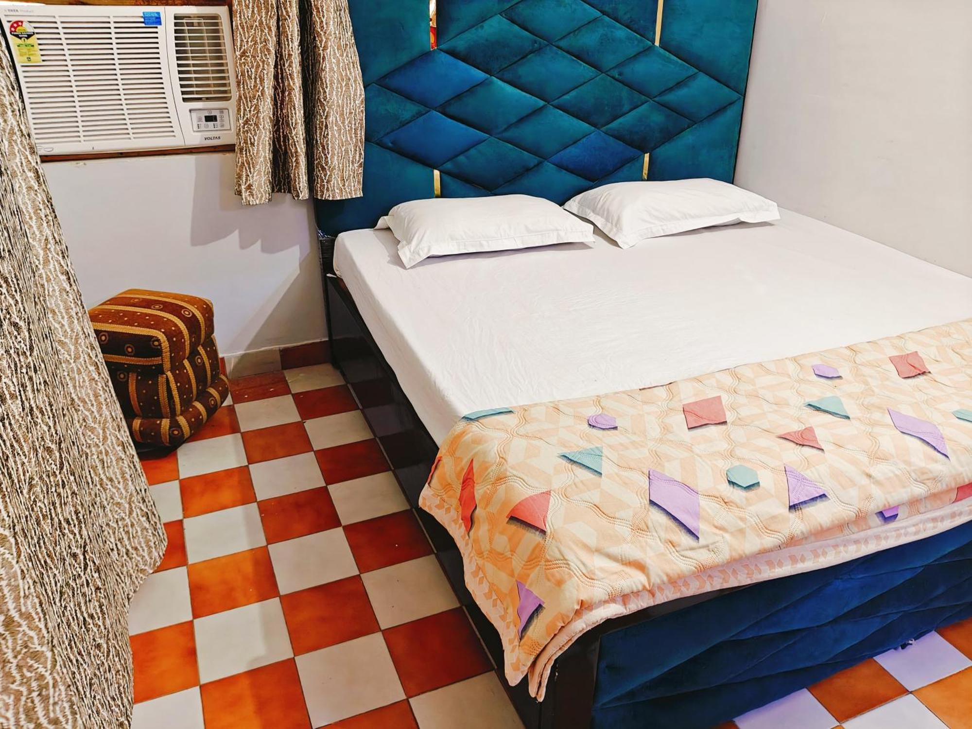 Kiara Home Stays Varanasi Dış mekan fotoğraf
