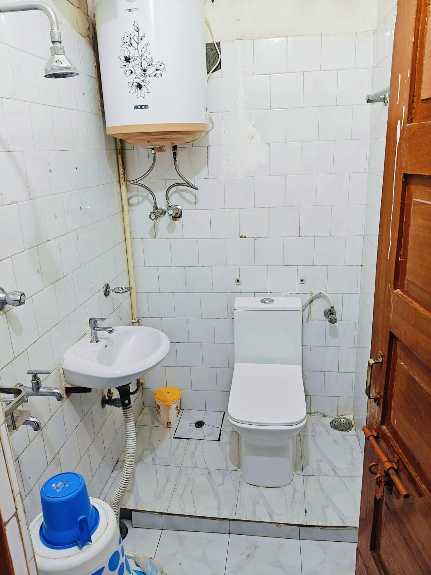 Kiara Home Stays Varanasi Dış mekan fotoğraf